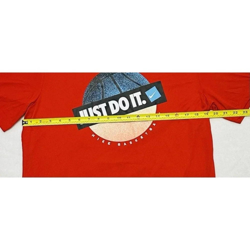 The Nike Tee JUST DO IT Basketball Dri-Fit Red Shirt Men's Medium HF6203-657 NWT